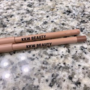 KKW BEAUTY NUDE LIPLINERS